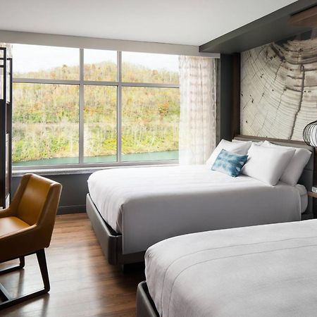 Morgantown Marriott At Waterfront Place Esterno foto