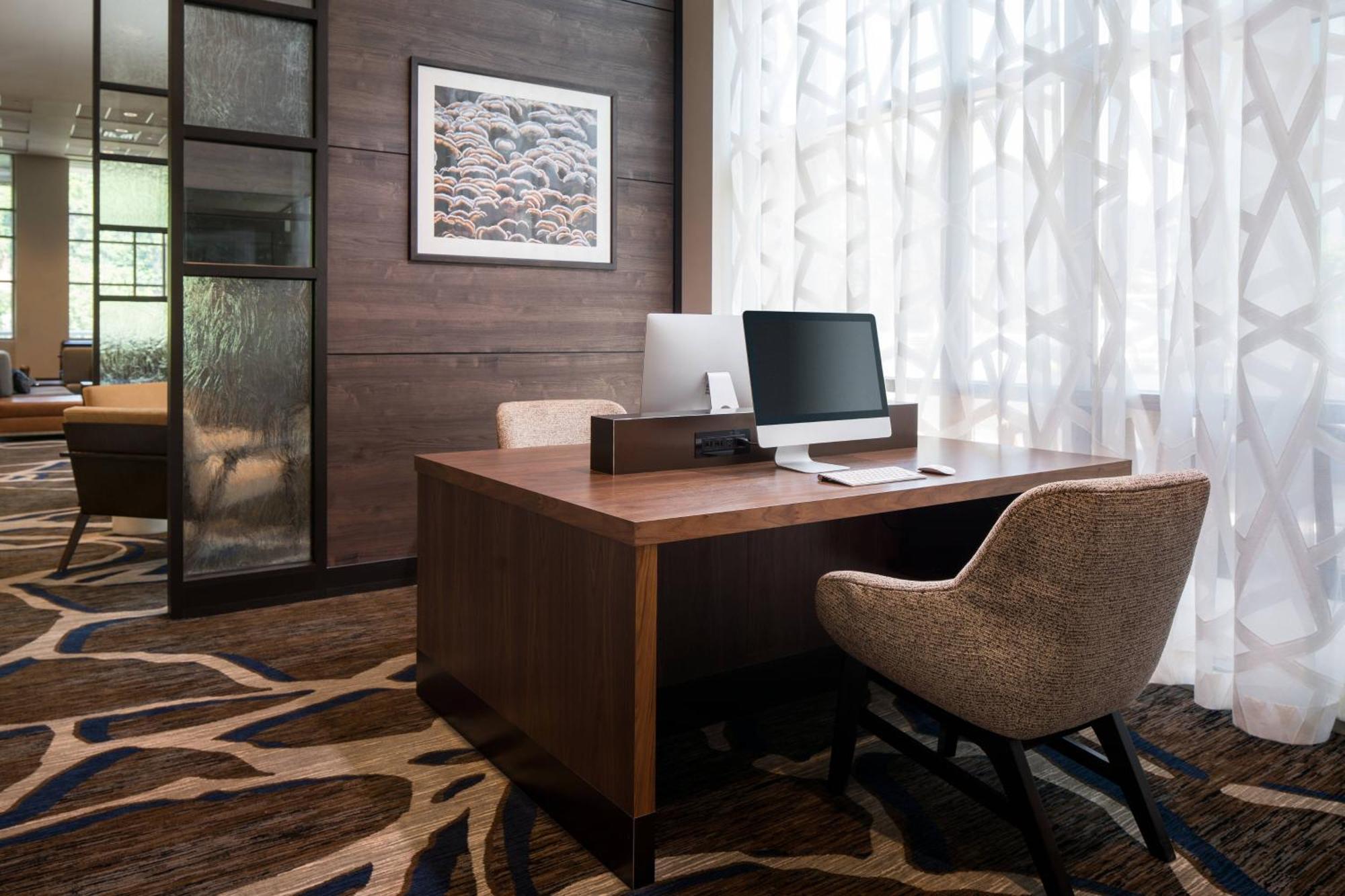 Morgantown Marriott At Waterfront Place Esterno foto