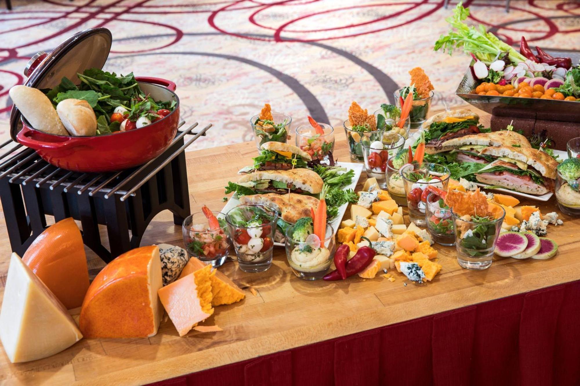 Morgantown Marriott At Waterfront Place Esterno foto
