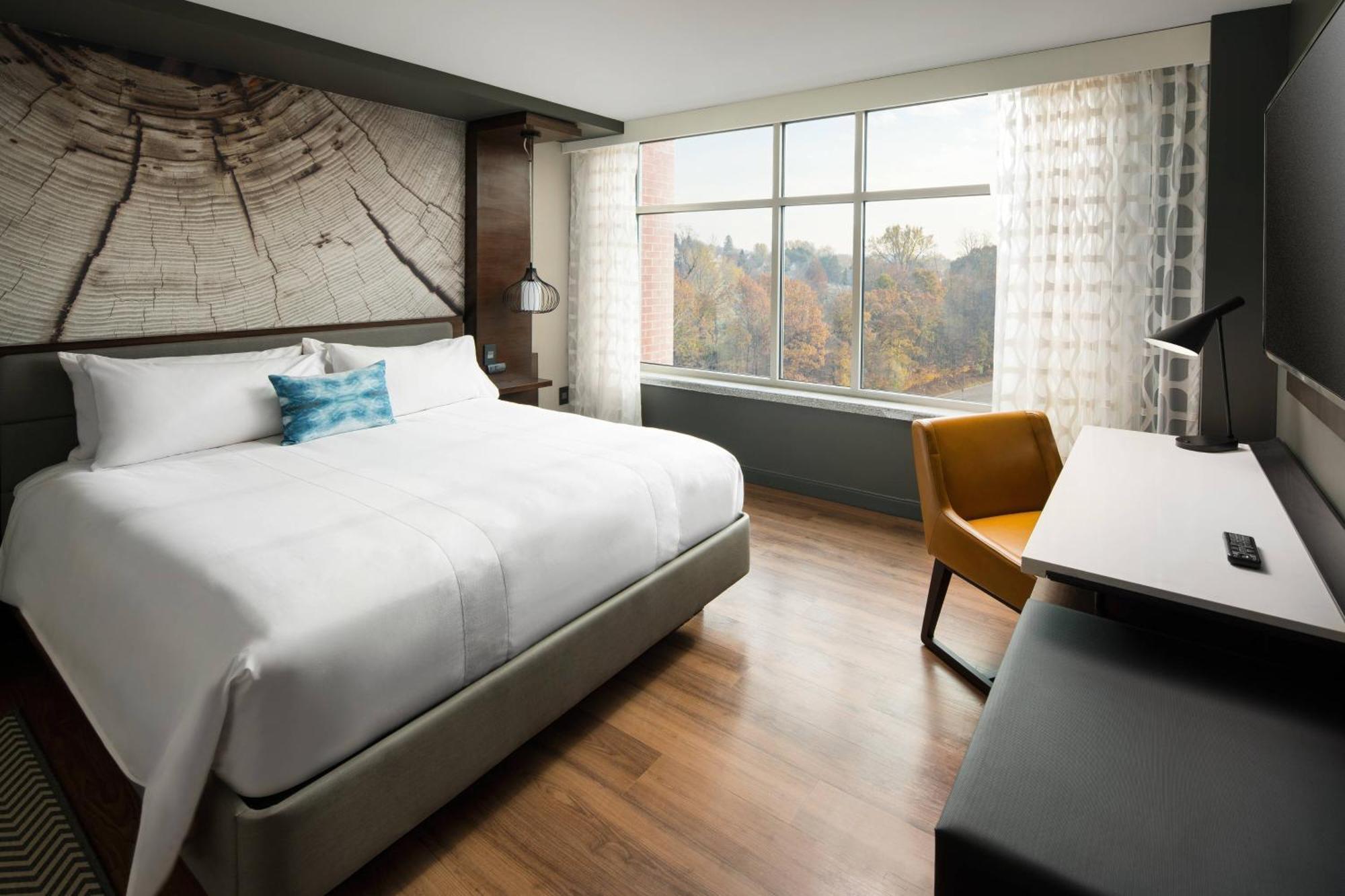 Morgantown Marriott At Waterfront Place Esterno foto