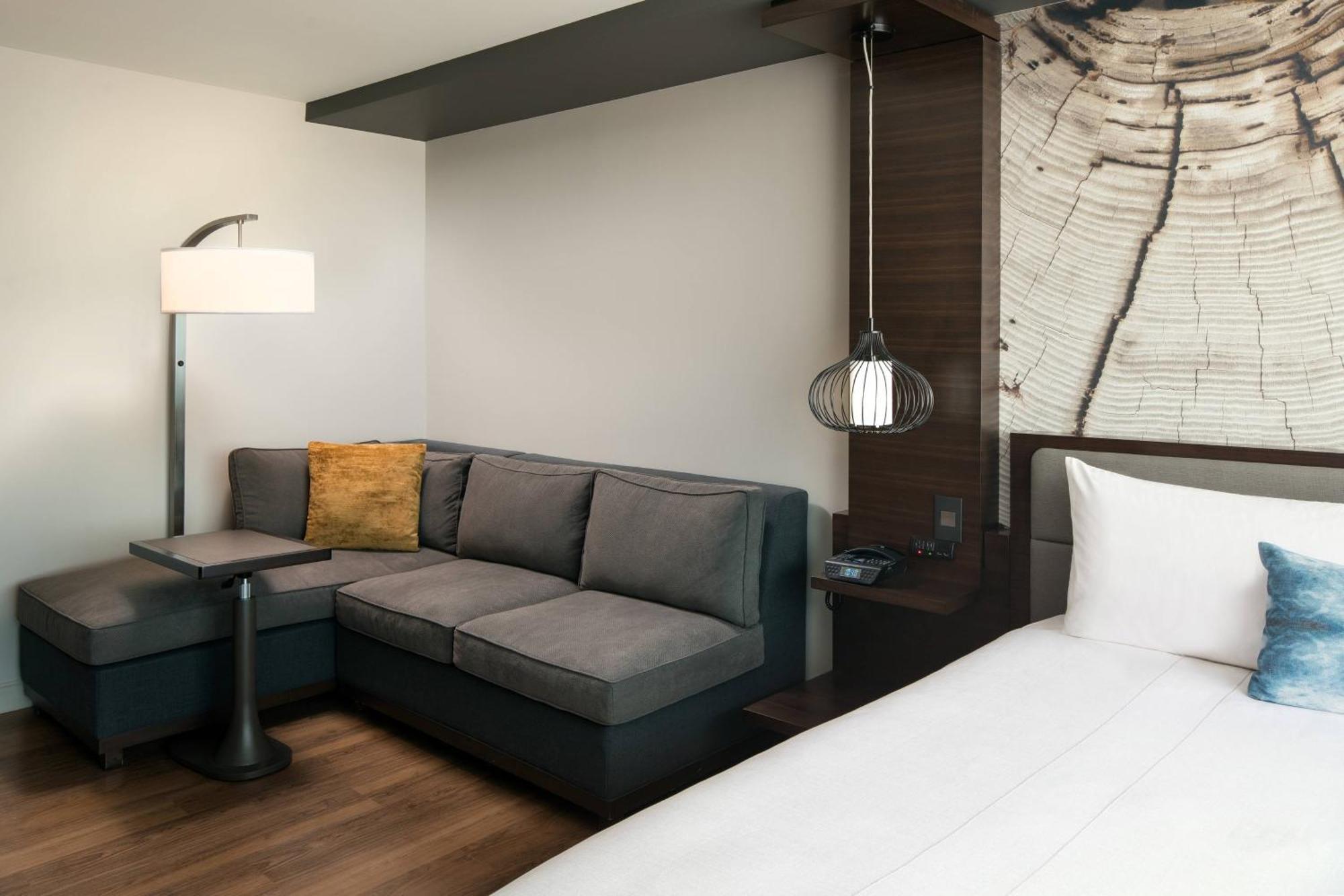 Morgantown Marriott At Waterfront Place Esterno foto