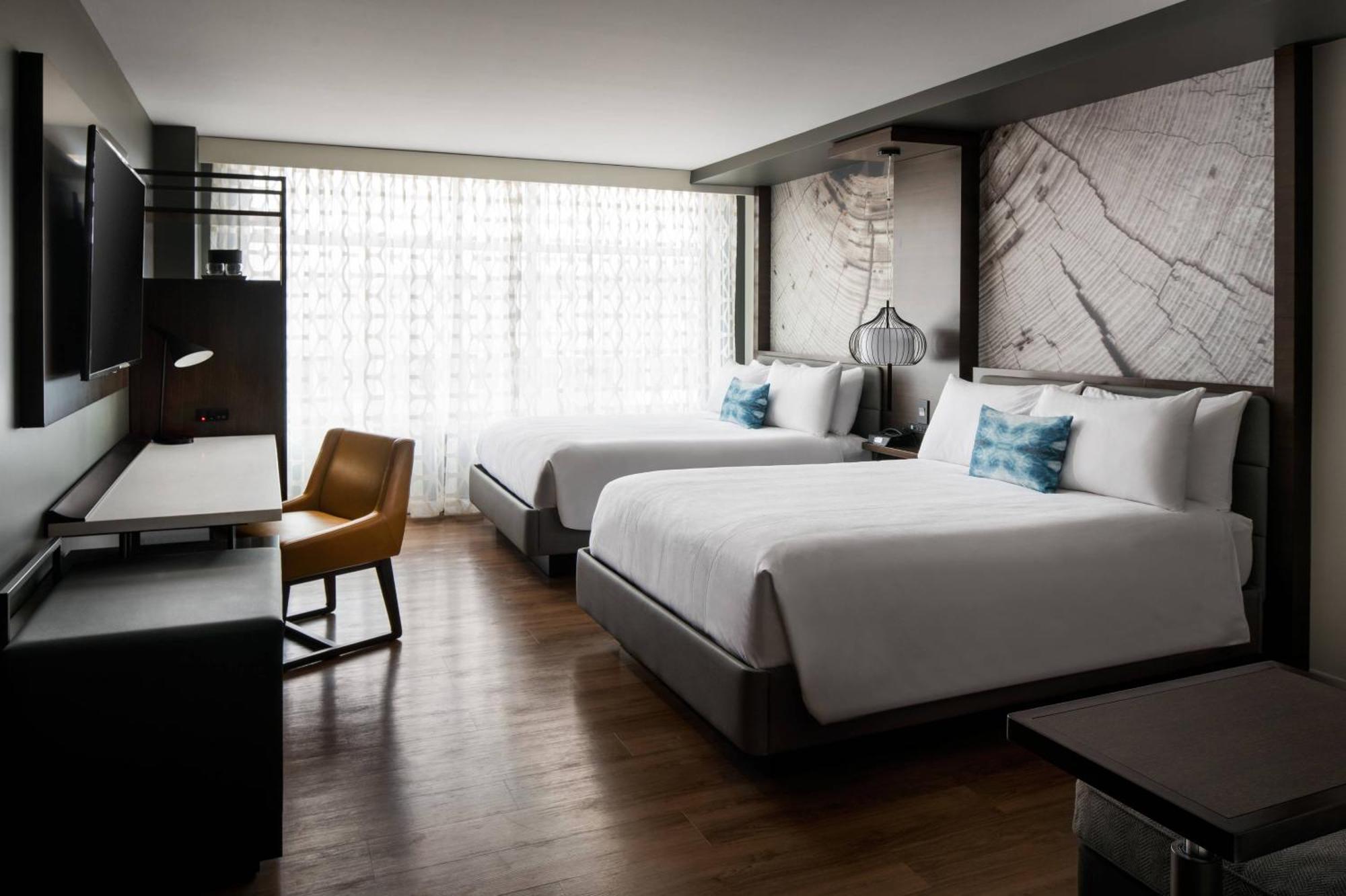 Morgantown Marriott At Waterfront Place Esterno foto