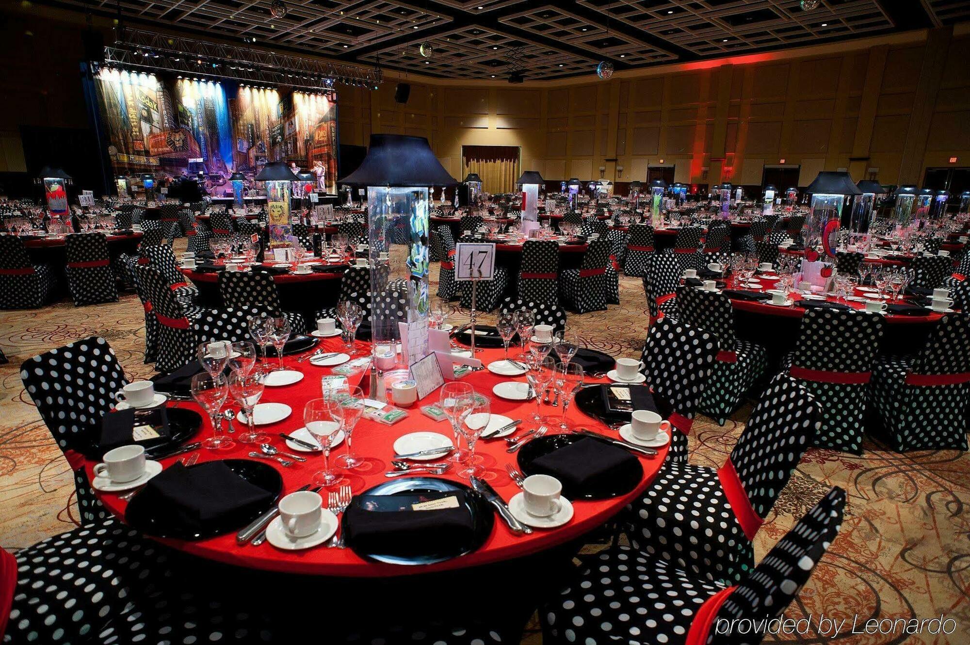 Morgantown Marriott At Waterfront Place Esterno foto